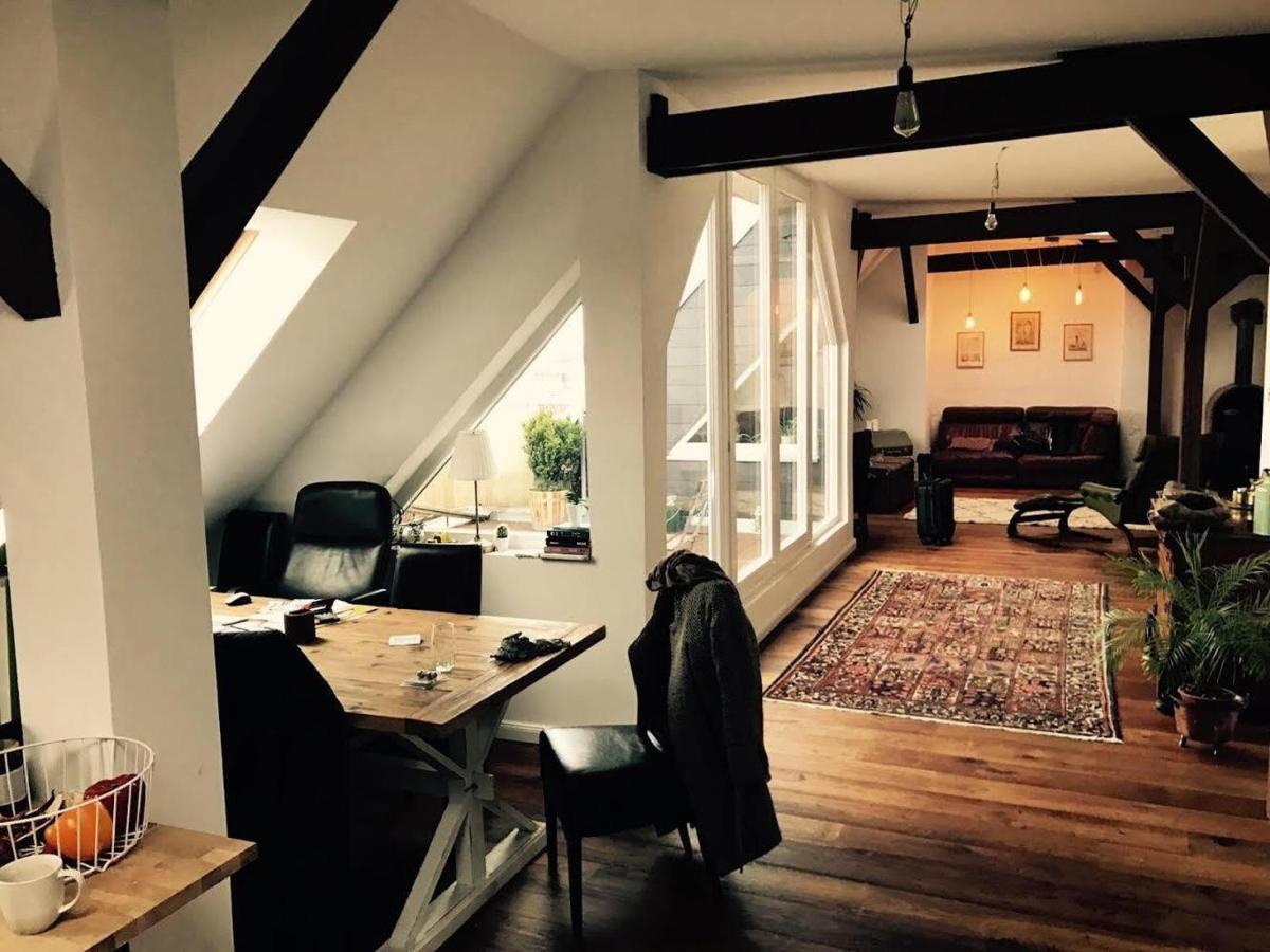 Apartment Helle Dachgeschosswohnung Fuer 8 Personen In Zentraler Lage Berlin