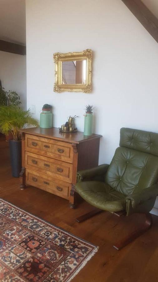 Apartamento Helle Dachgeschosswohnung Fuer 8 Personen In Zentraler Lage Berlim